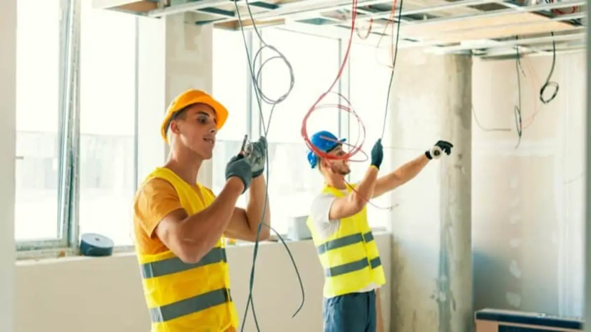 The Importance of Hiring a Licensed Electrician for Home Renovations