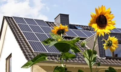 Going Green - How Rooftop Solar Panels Can Reduce Your Carbon Footprint