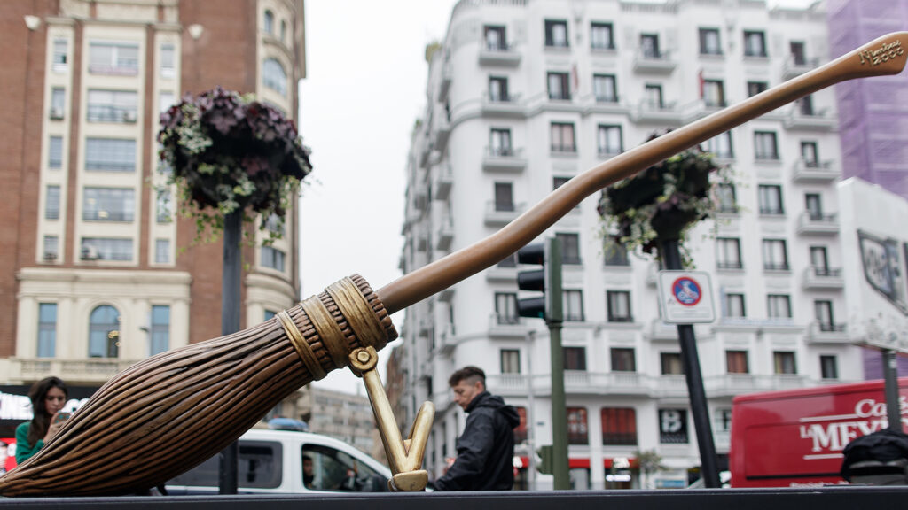 Totally Rad NYT: Understanding the Phrase and Its Cultural Impact