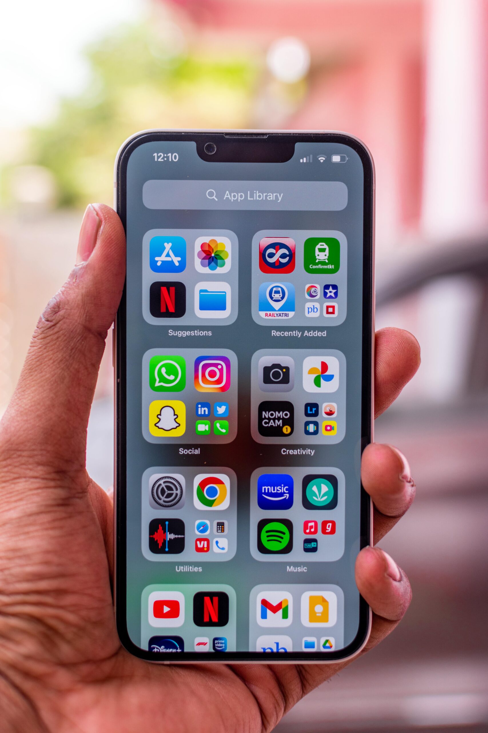 AppLovin: Transforming Mobile Advertising Through AI and Data-Driven Technology